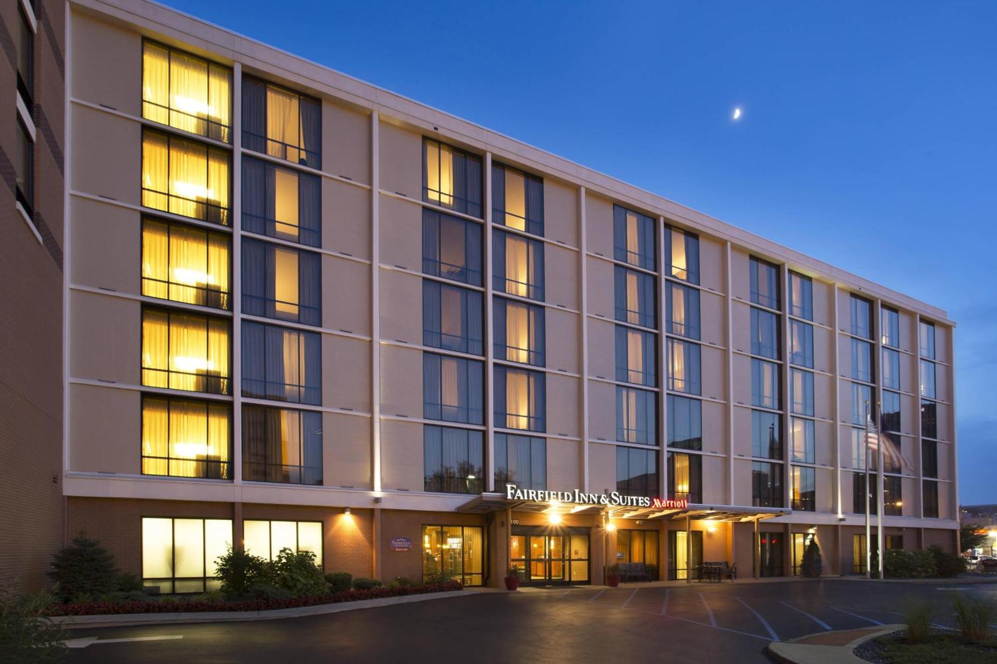 Fairfield Inn & Suites Louisville Downtown Exterior foto